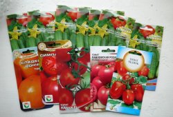 Семена огурцов и томатов