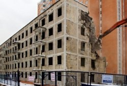 Три округа Москвы завершают снос ветхого жилья