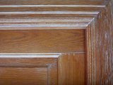 Брашировка и патинирование деревянных дверей