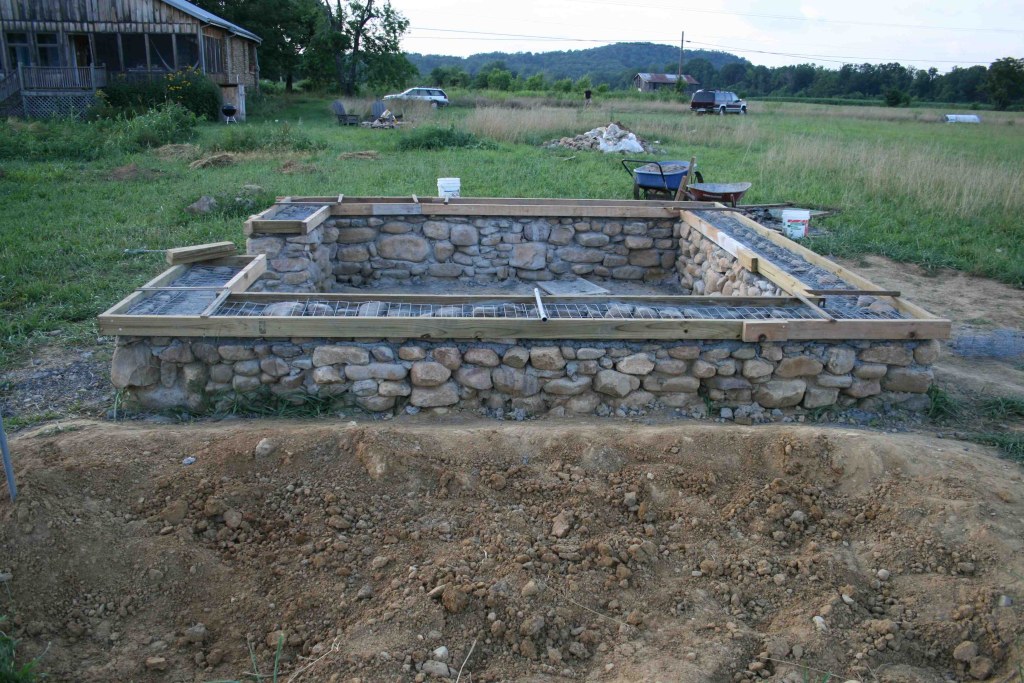 1368903045_stone-with-formwork-south-view